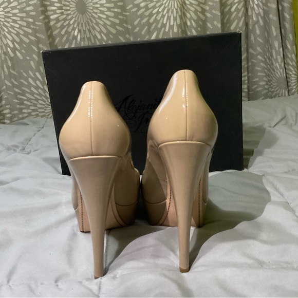 Alejandro Ingelmo platform stiletto 8.5W BNIB - Picture 6 of 7